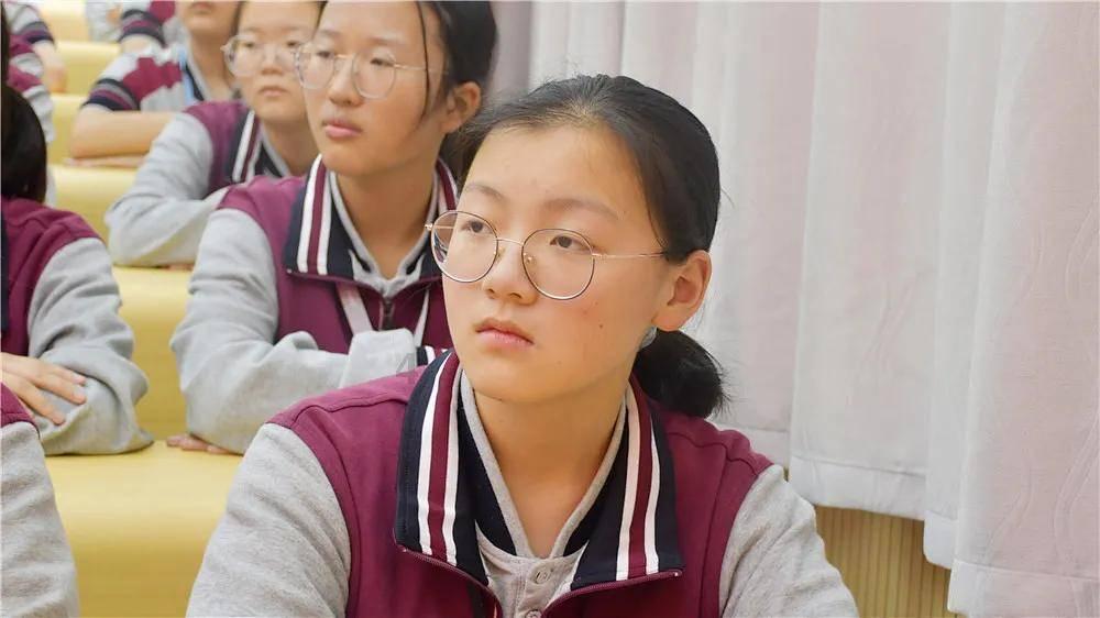 怎么看电脑是什么系统游戏画面